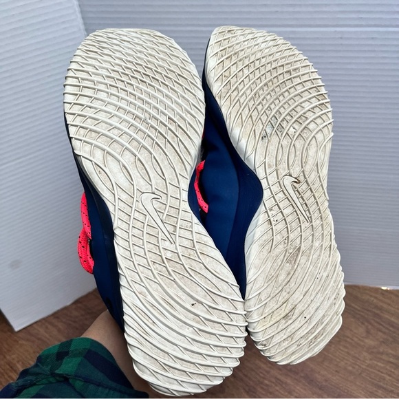 Nike City Loop Blue and Gray Neon Laces Sneakers Shoes Size 9.5 - Picture 10 of 13